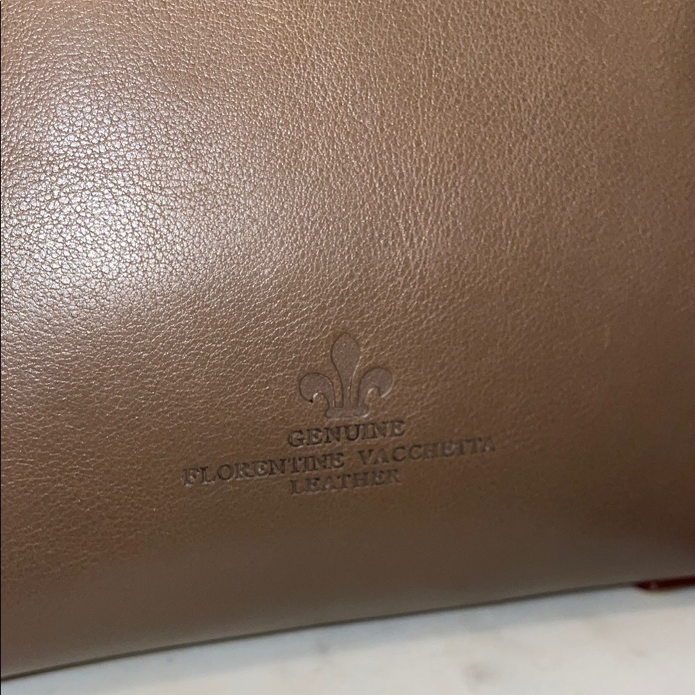 Dooney & Bourke Brown Leather Shoulder Bag Gold Hardware Classic Designer - Picture 3 of 7